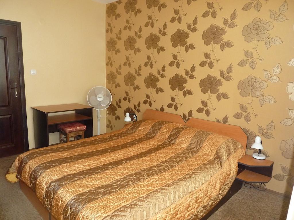 Tarnovski Dom Guest Rooms Tırnova Oda fotoğraf