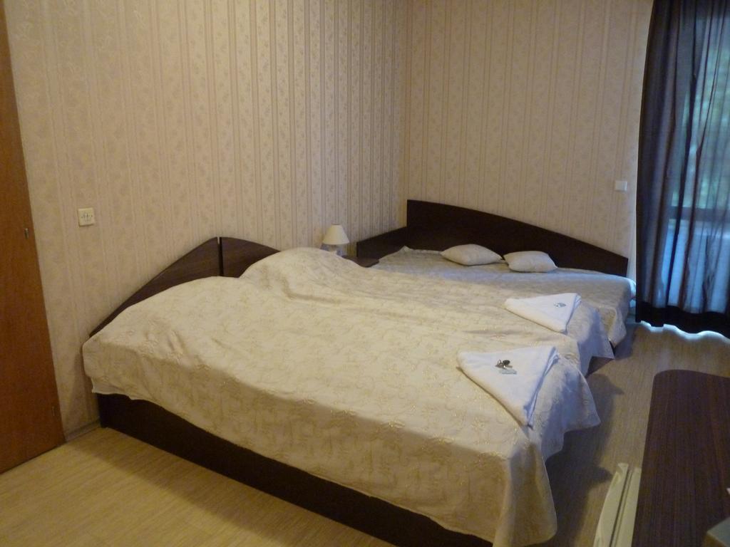 Tarnovski Dom Guest Rooms Tırnova Oda fotoğraf
